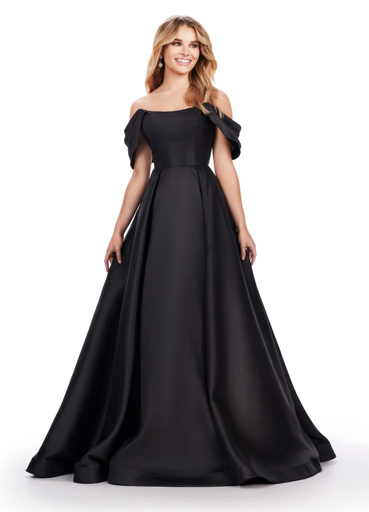 {{ product.title }} - {{ product.options.color }} - RiyadhDress