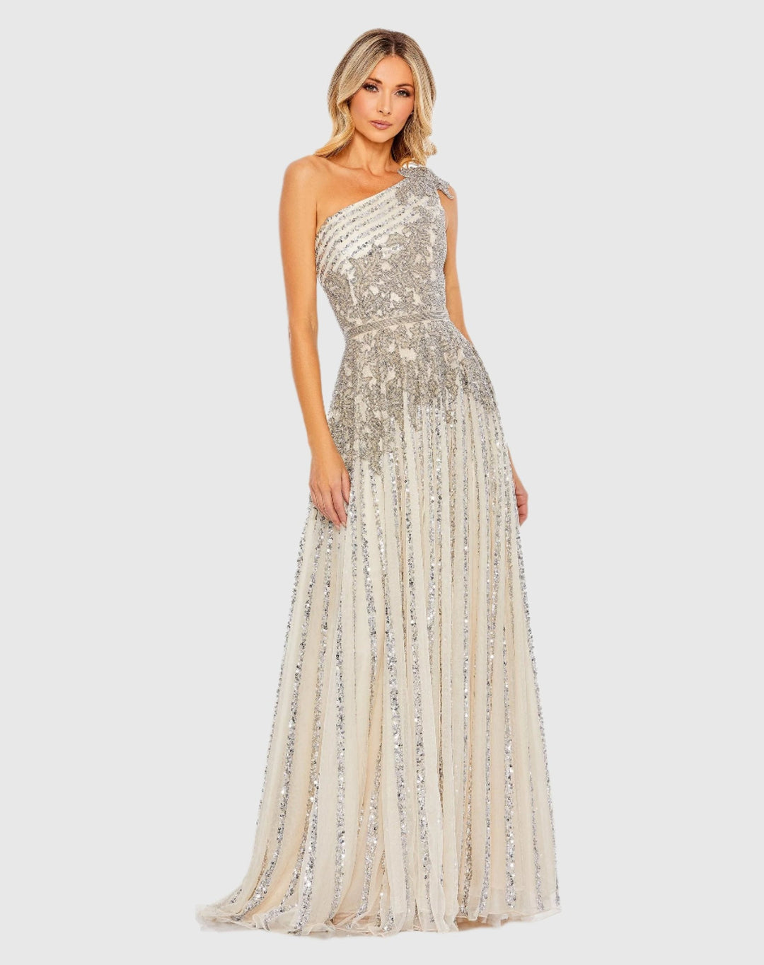 {{ product.title }} - {{ product.options.color }} - RiyadhDress