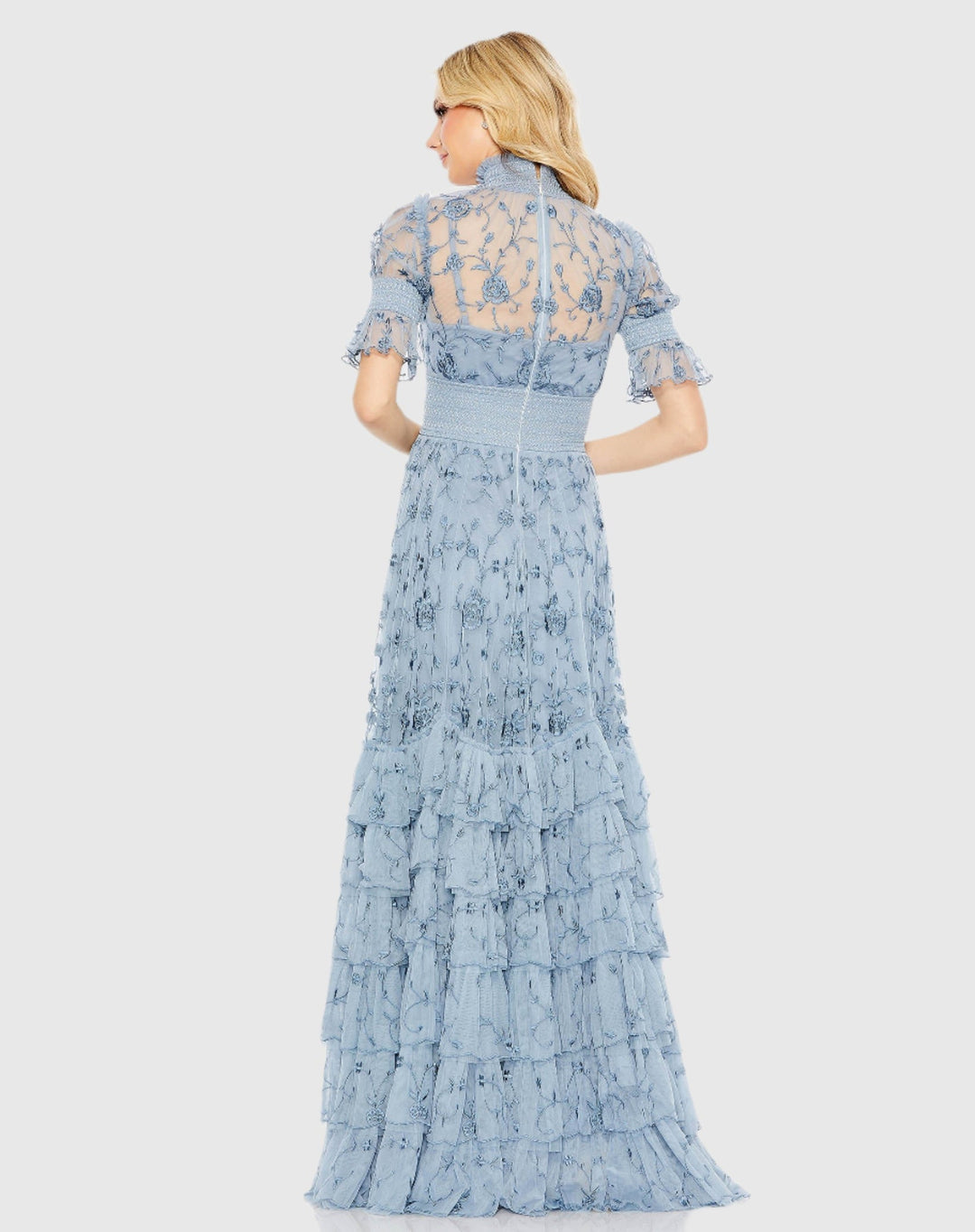 {{ product.title }} - {{ product.options.color }} - RiyadhDress