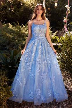 {{ product.title }} - {{ product.options.color }} - RiyadhDress