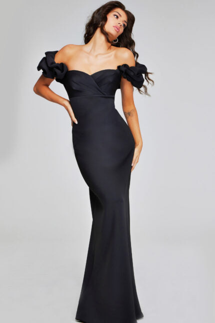{{ product.title }} - {{ product.options.color }} - RiyadhDress