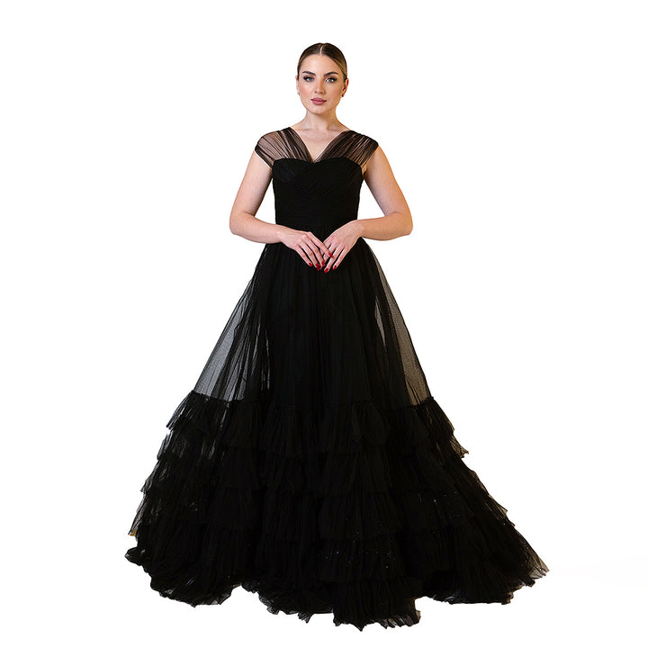 {{ product.title }} - {{ product.options.color }} - RiyadhDress