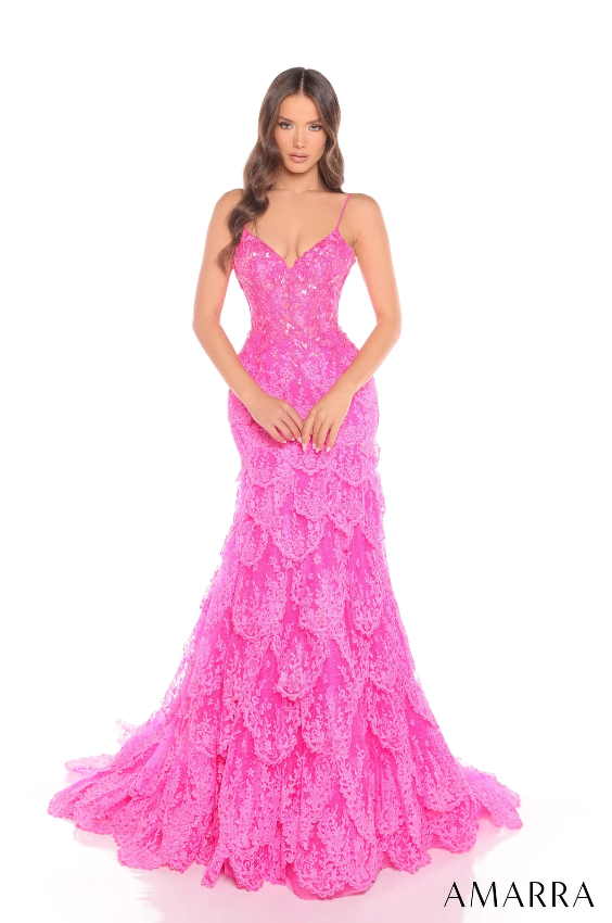 {{ product.title }} - {{ product.options.color }} - RiyadhDress