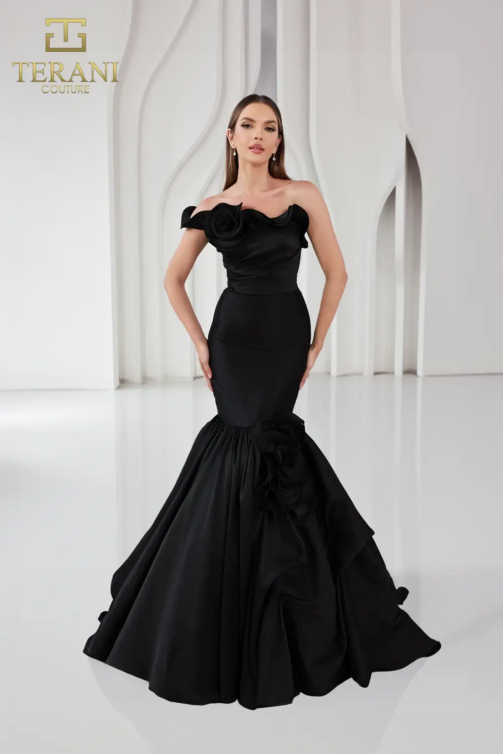 {{ product.title }} - {{ product.options.color }} - RiyadhDress