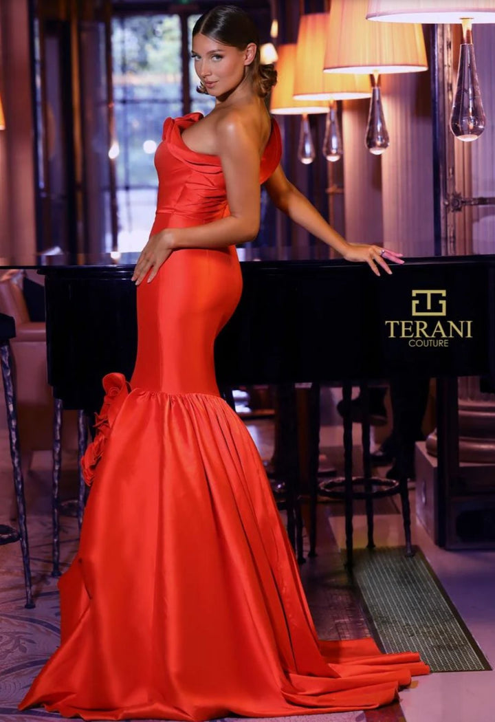 {{ product.title }} - {{ product.options.color }} - RiyadhDress