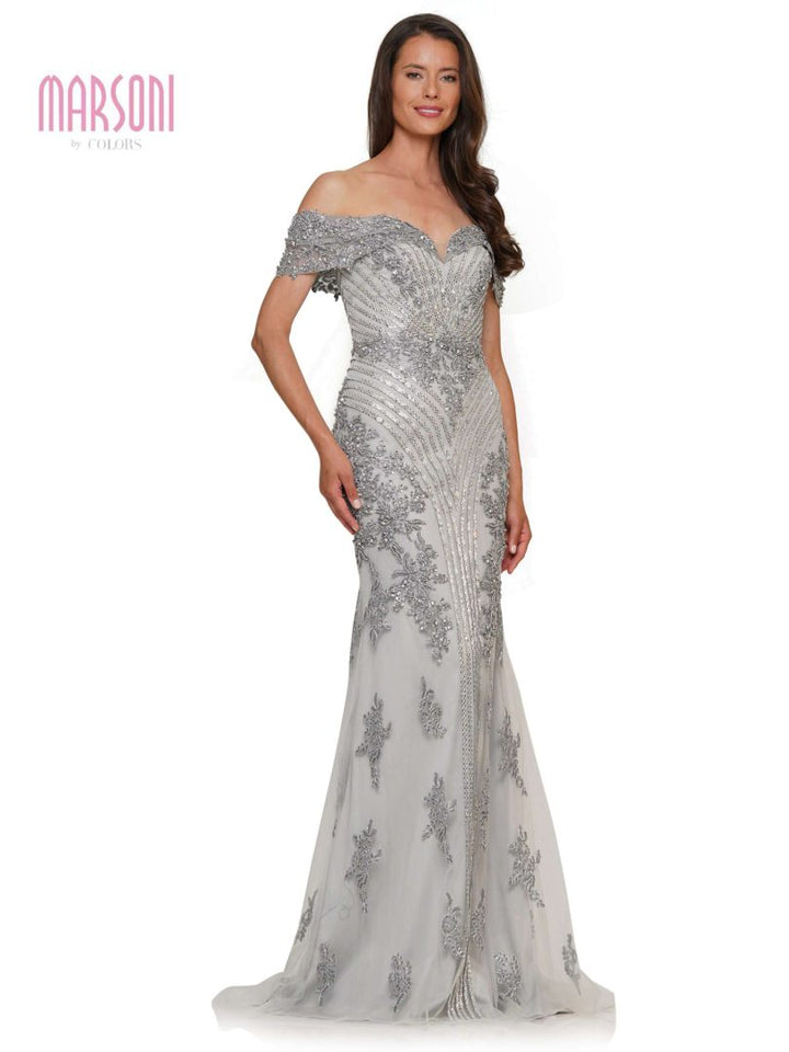 {{ product.title }} - {{ product.options.color }} - RiyadhDress