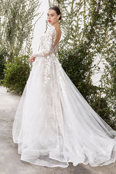 {{ product.title }} - {{ product.options.color }} - RiyadhDress