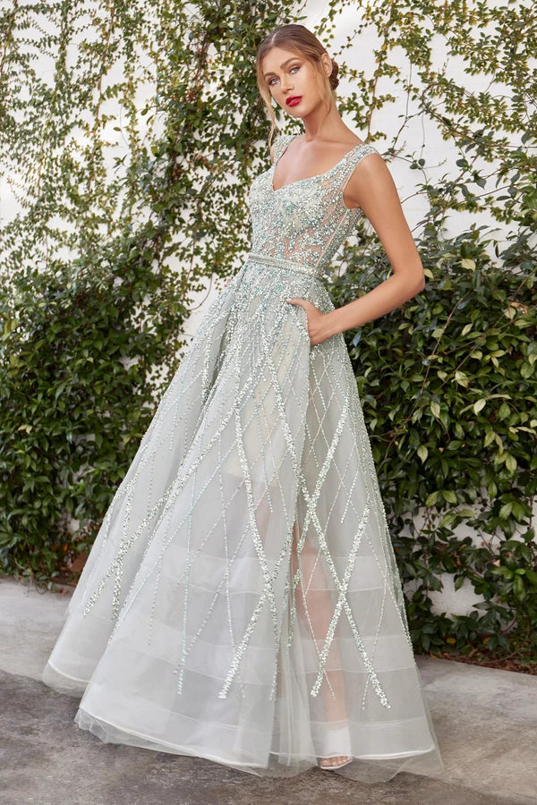 {{ product.title }} - {{ product.options.color }} - RiyadhDress