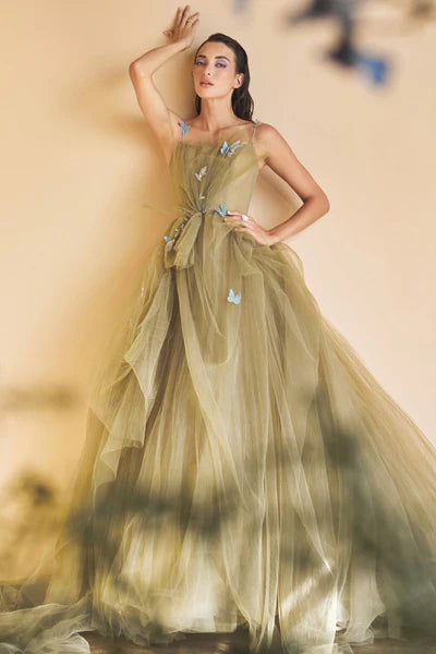 {{ product.title }} - {{ product.options.color }} - RiyadhDress