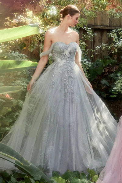 {{ product.title }} - {{ product.options.color }} - RiyadhDress