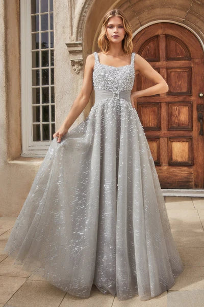 {{ product.title }} - {{ product.options.color }} - RiyadhDress