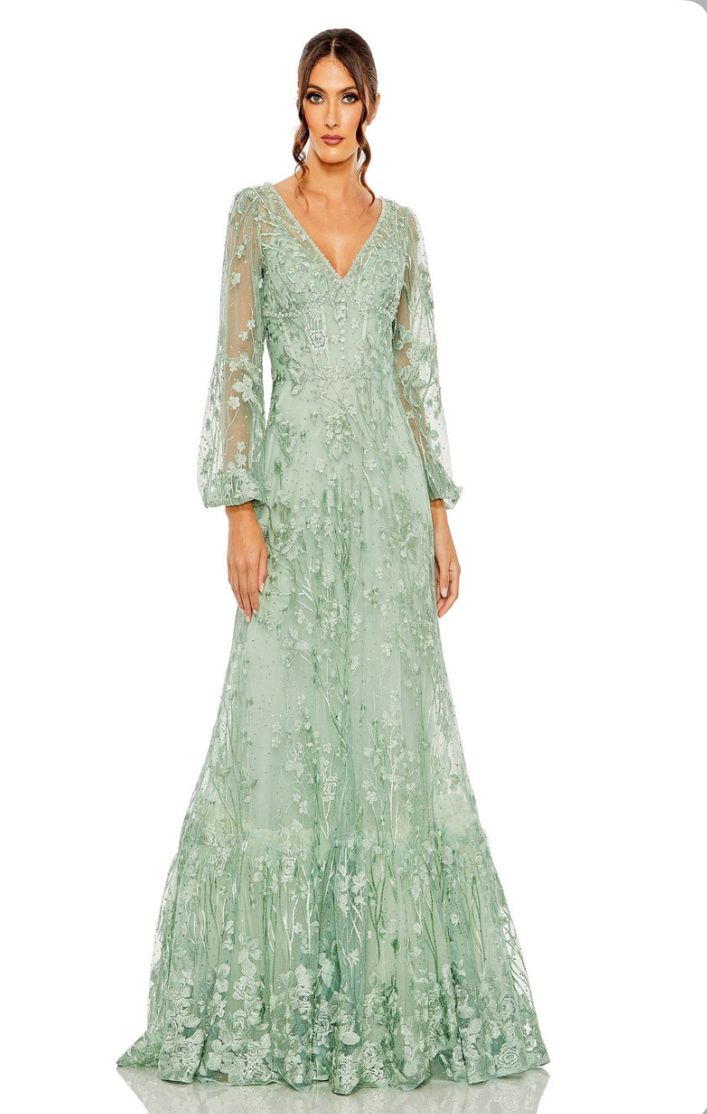 {{ product.title }} - {{ product.options.color }} - RiyadhDress