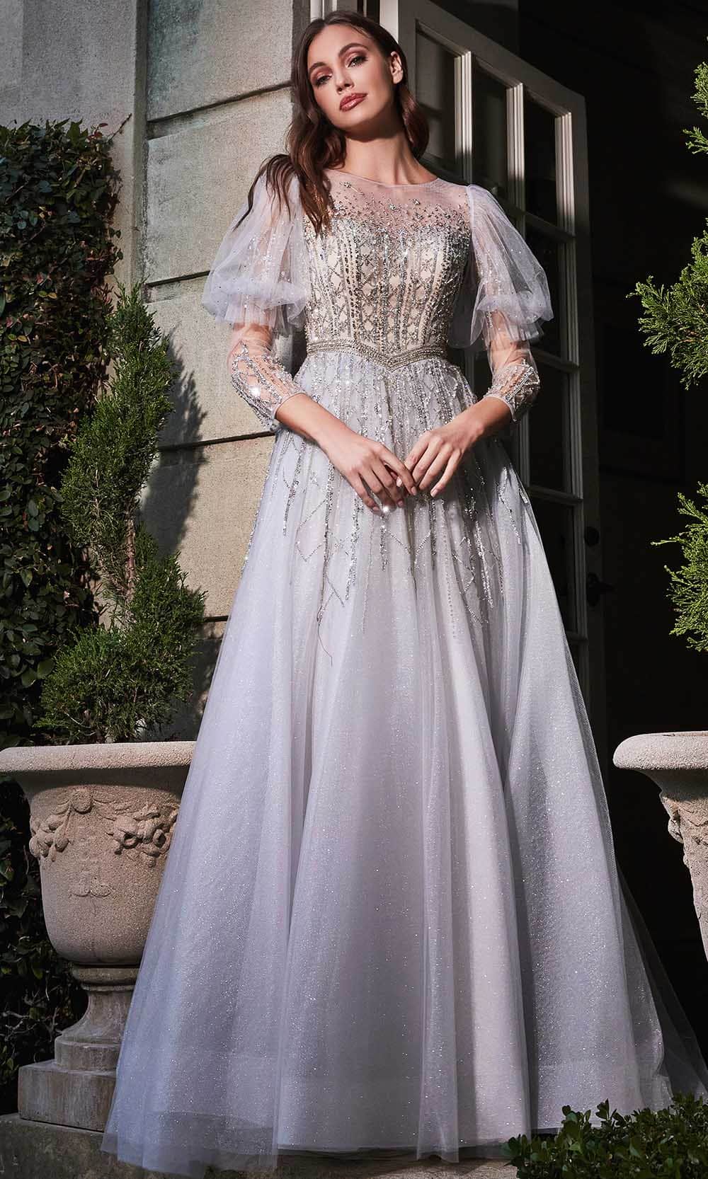 {{ product.title }} - {{ product.options.color }} - RiyadhDress