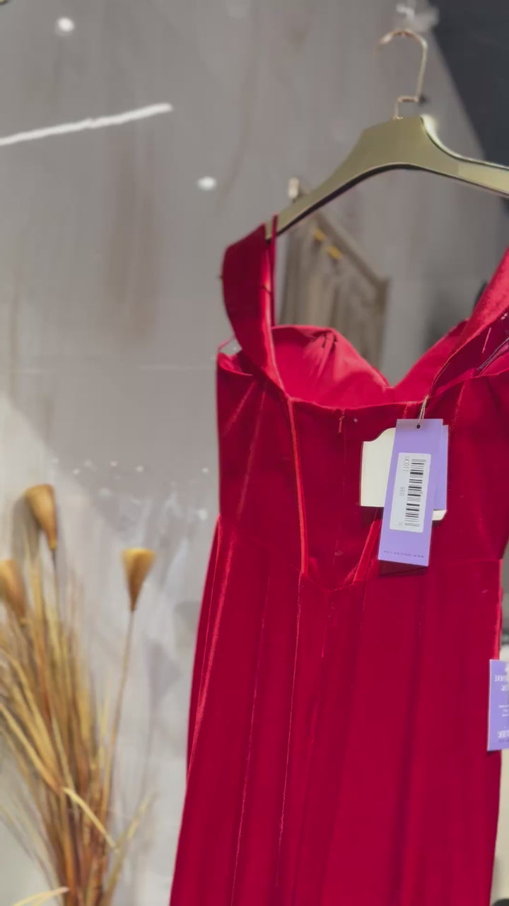 CINDERELLA DIVINE - OC011 - RED