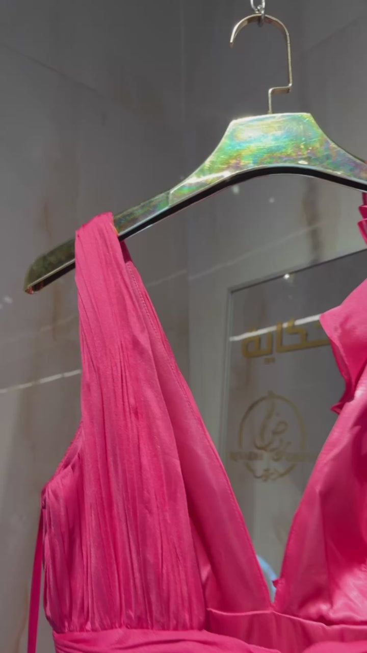 {{ product.title }} - {{ product.options.color }} - RiyadhDress