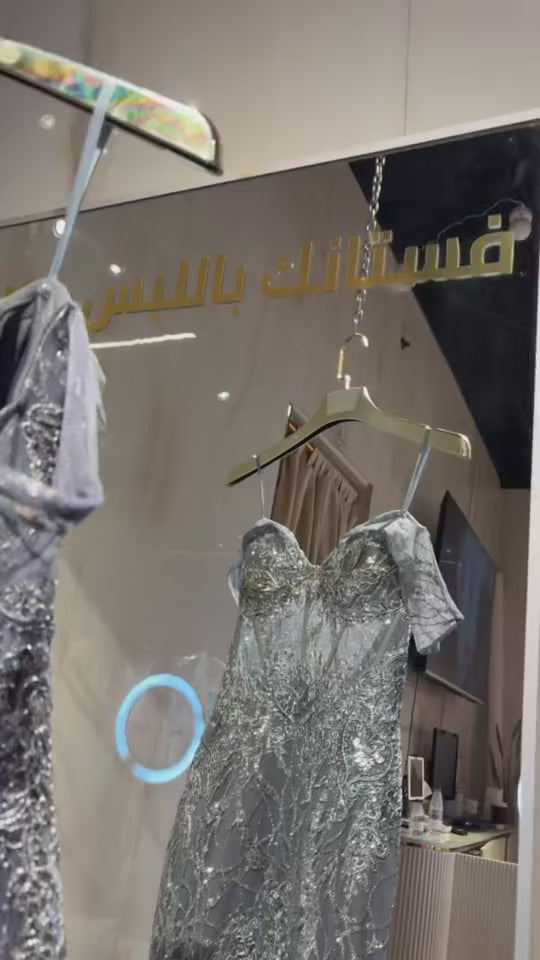 {{ product.title }} - {{ product.options.color }} - RiyadhDress