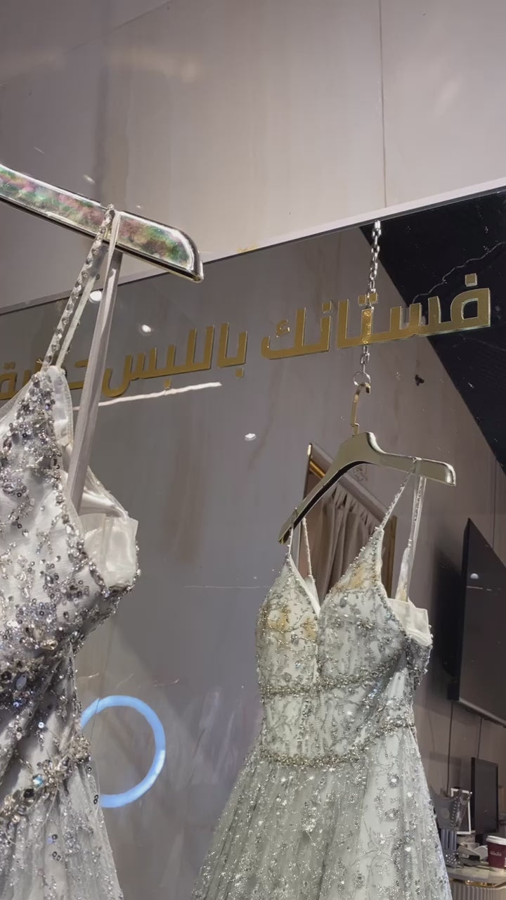 {{ product.title }} - {{ product.options.color }} - RiyadhDress