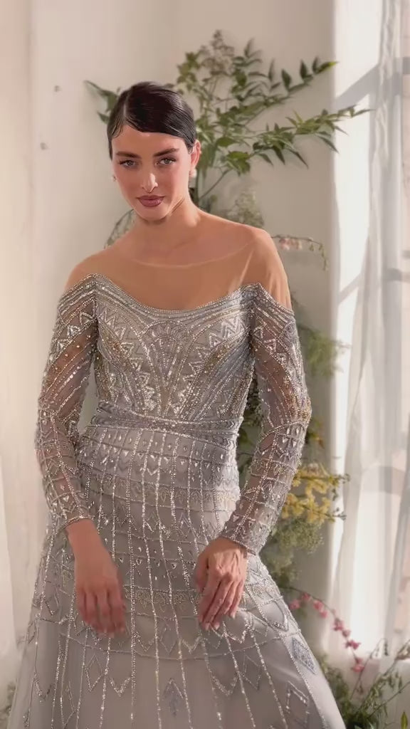 {{ product.title }} - {{ product.options.color }} - RiyadhDress