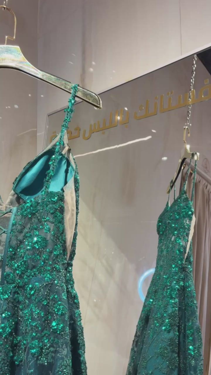{{ product.title }} - {{ product.options.color }} - RiyadhDress
