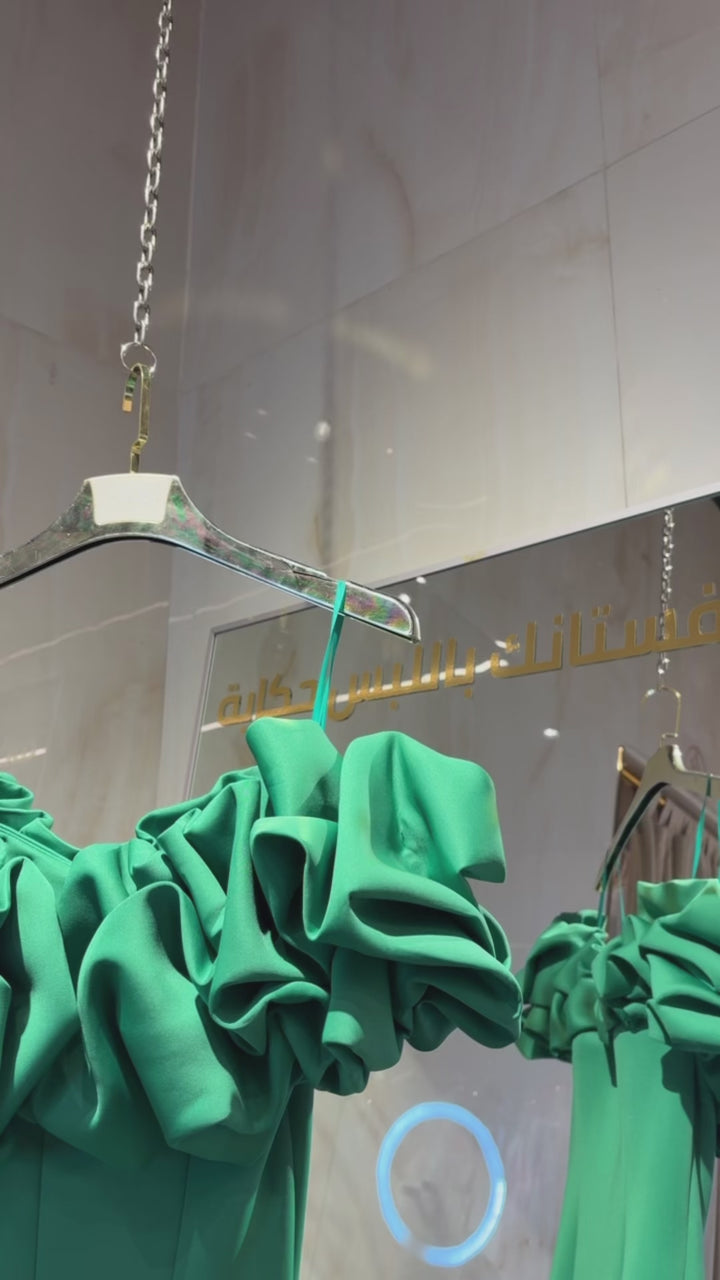 {{ product.title }} - {{ product.options.color }} - RiyadhDress