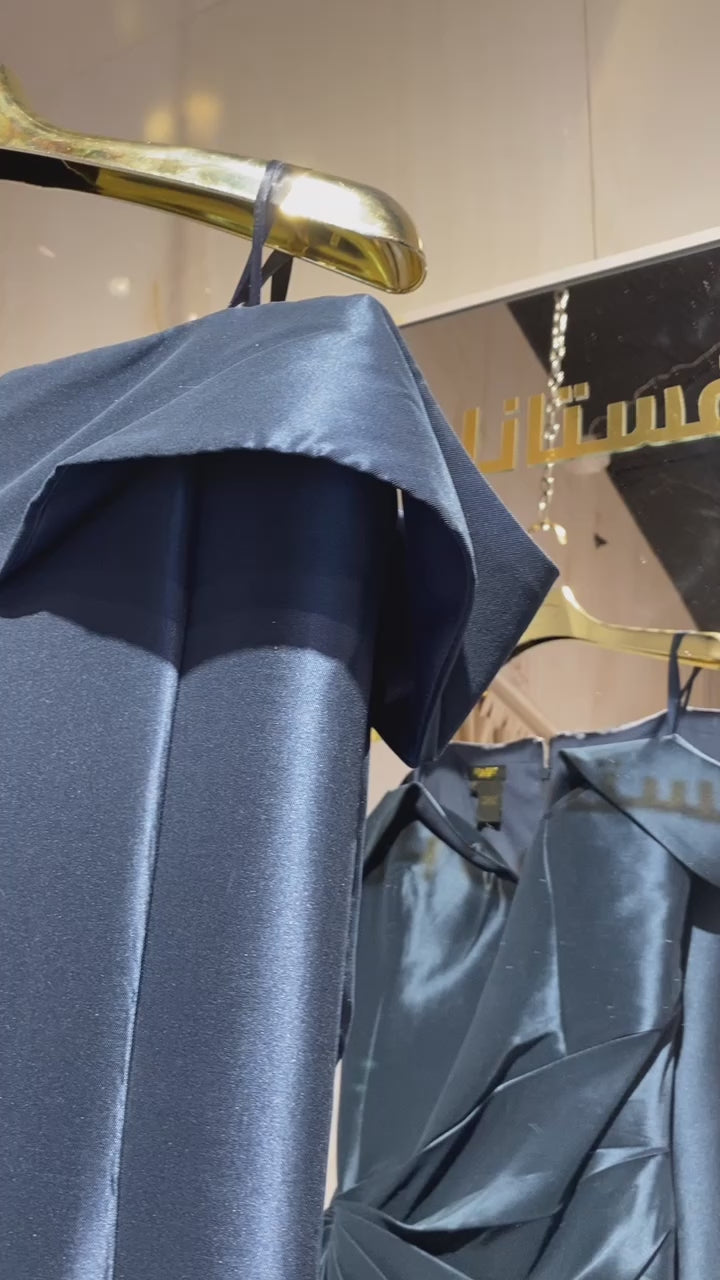{{ product.title }} - {{ product.options.color }} - RiyadhDress