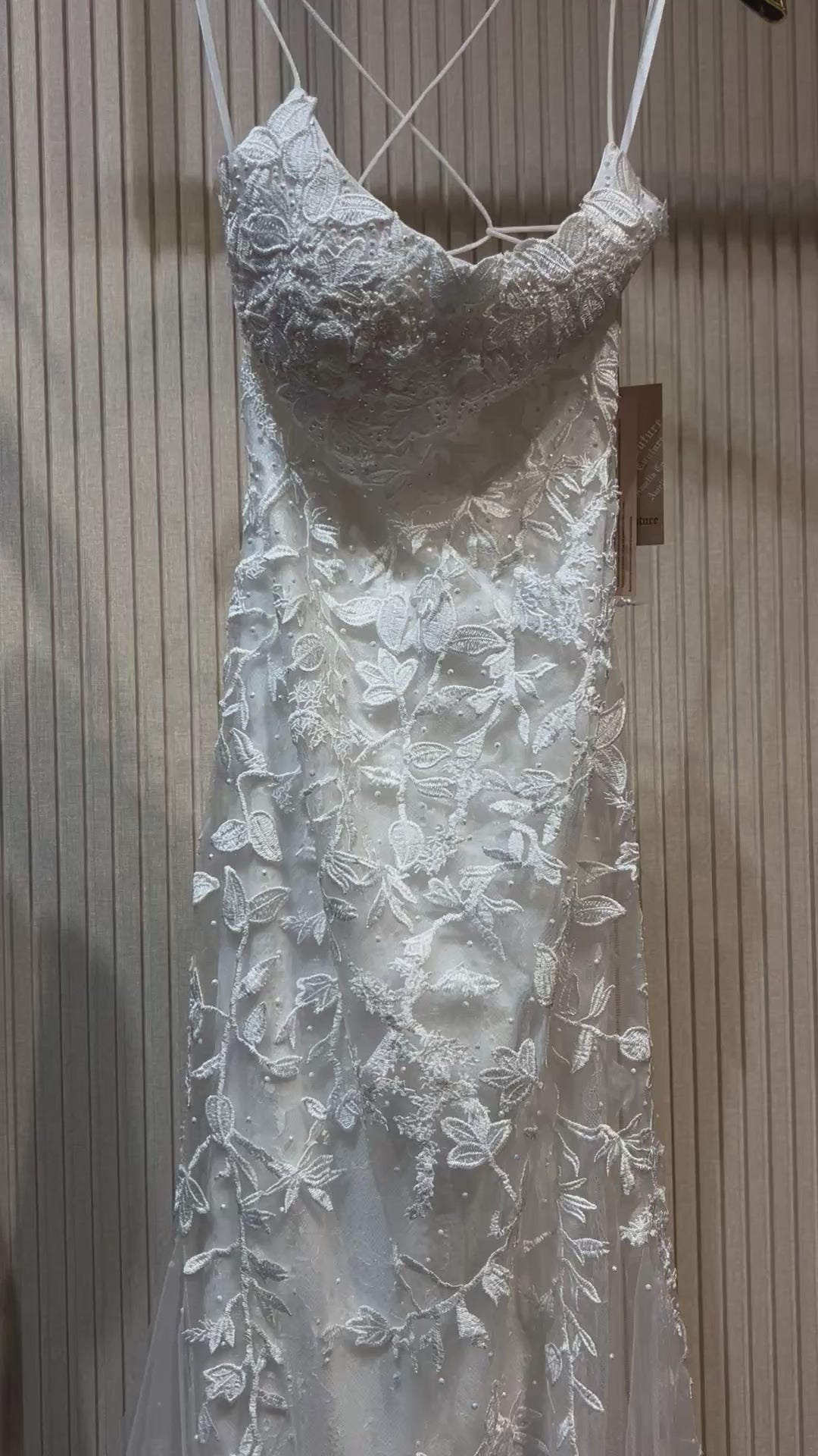 Amelia - 799-White