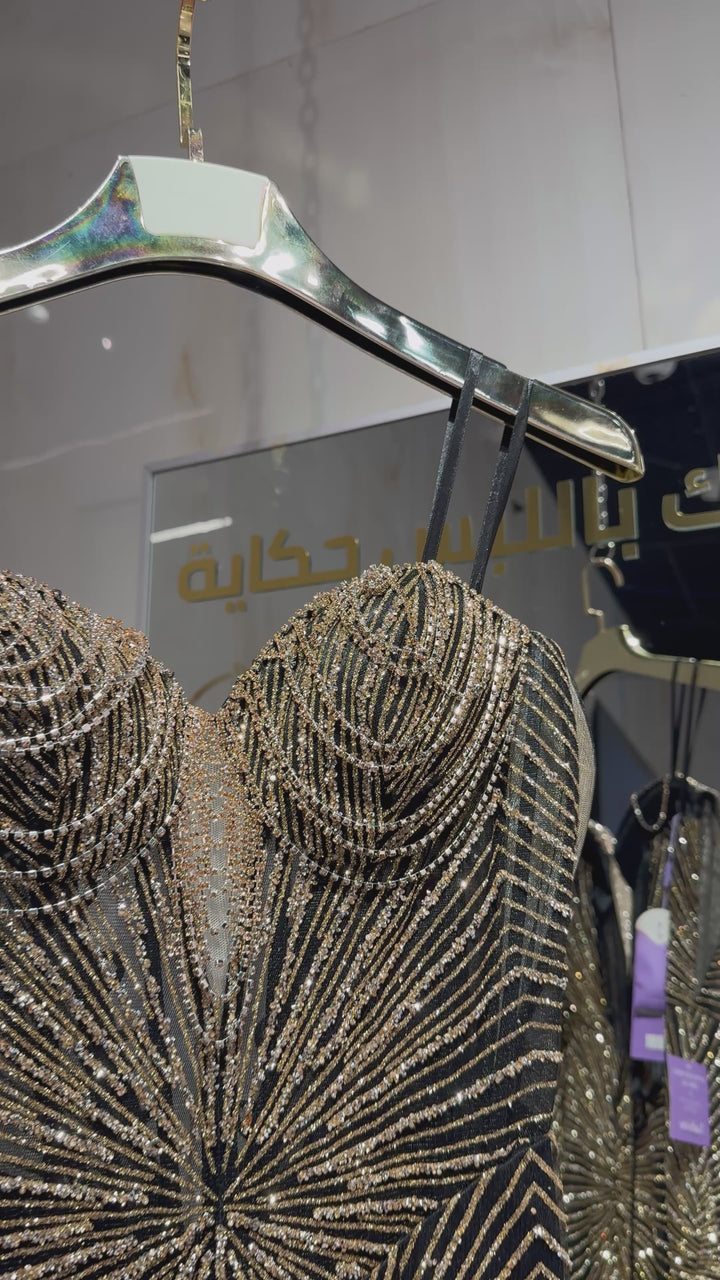 Cinderella Divine -j871-black gold