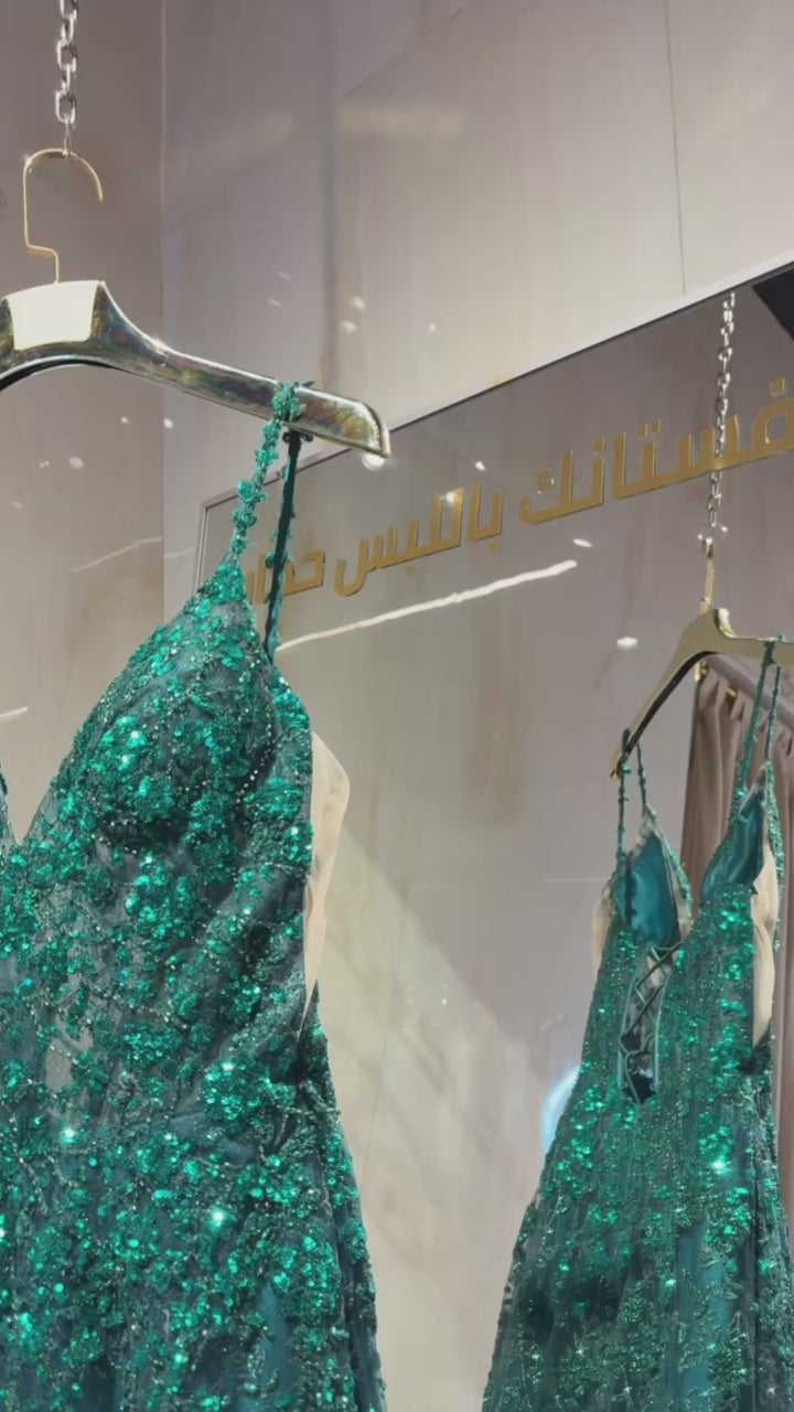{{ product.title }} - {{ product.options.color }} - RiyadhDress