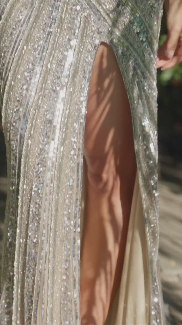 {{ product.title }} - {{ product.options.color }} - RiyadhDress