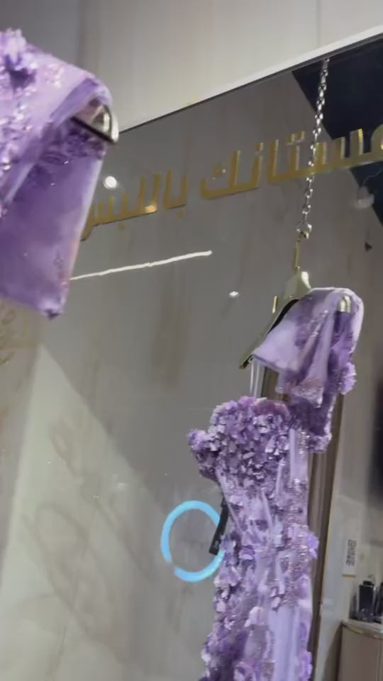 {{ product.title }} - {{ product.options.color }} - RiyadhDress