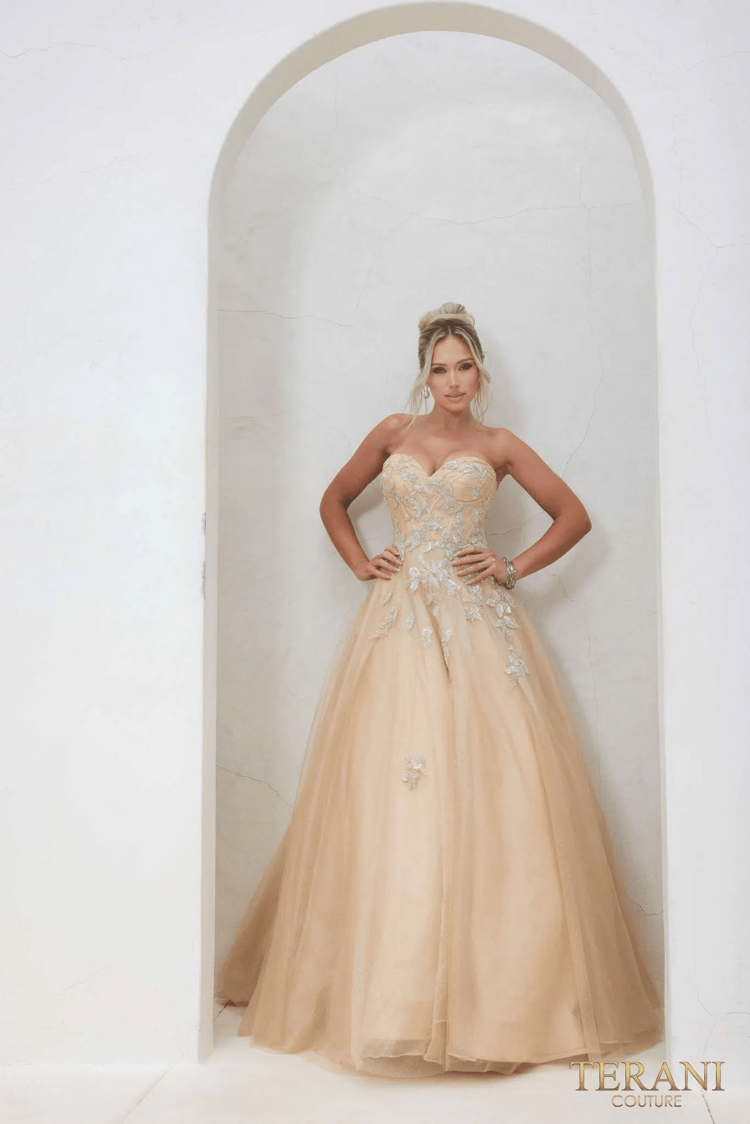 TERANI - 241P2216 - CHAMPAGNE - riyadhdress